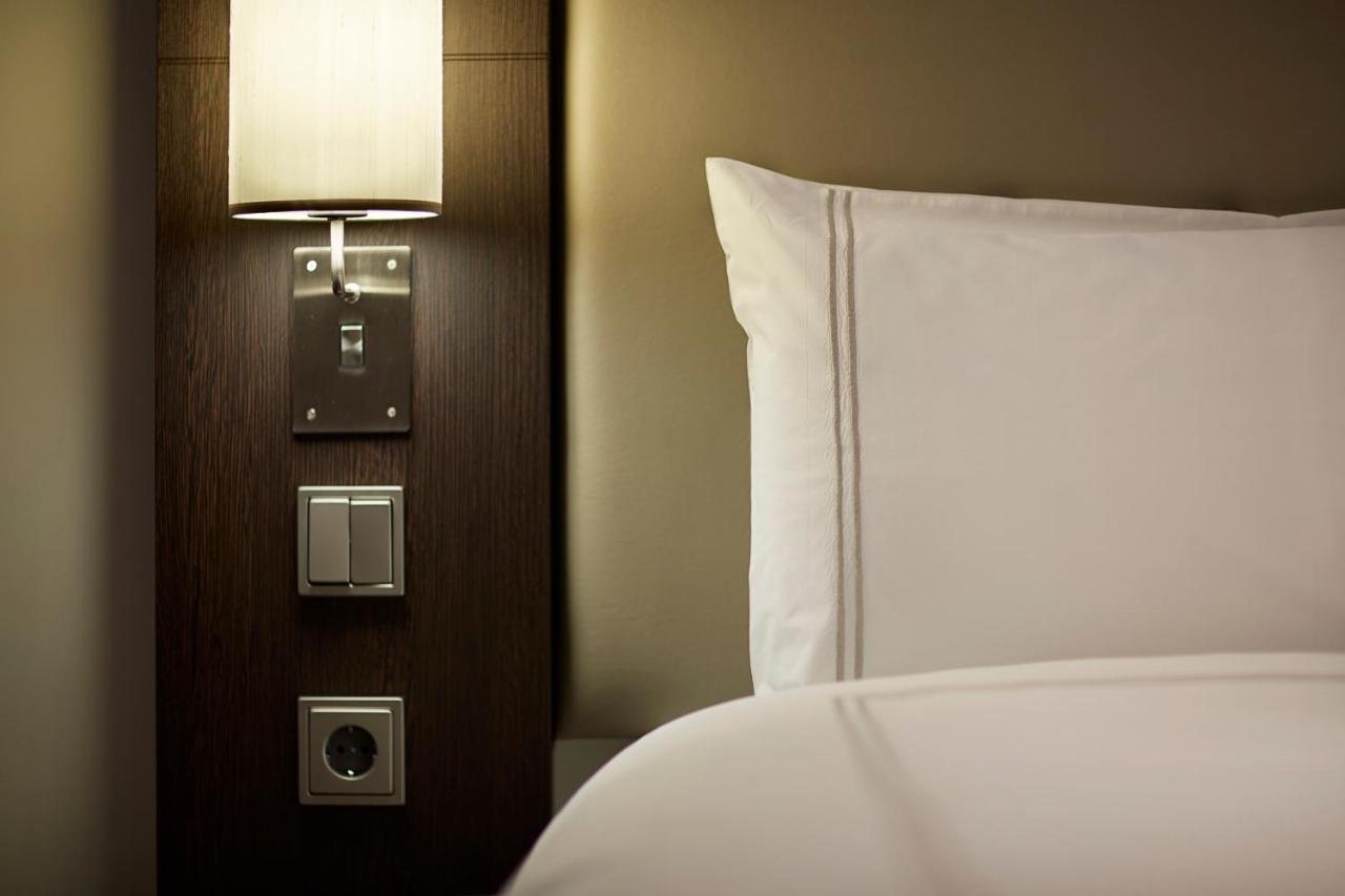 Premier Inn Karlsruhe City Am Wasserturm Εξωτερικό φωτογραφία